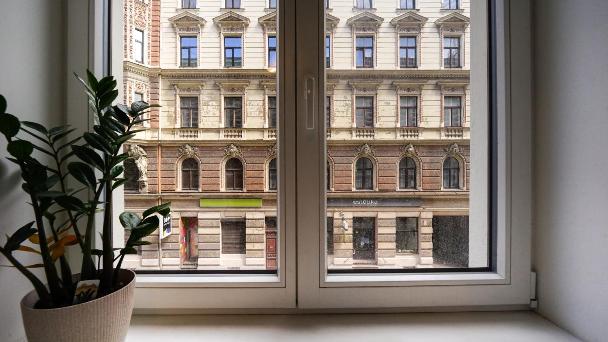 Travelers Heaven Apartment รีกา ภายนอก รูปภาพ